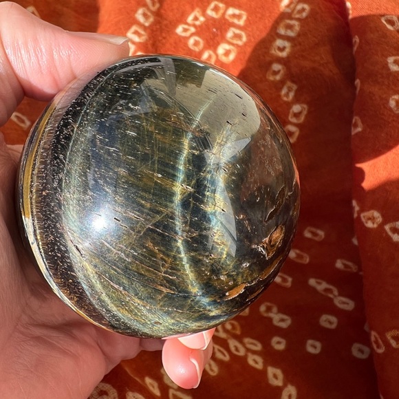 LARGE BLUE TIGERS EYE STONE SPHERE 65MM - Picture 9 of 9